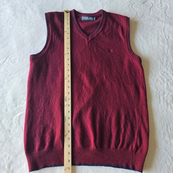 Men’s Lambswool Sweater Vest Red Knit Pullover V-Neck Sz M BusinessCasual Preppy - Picture 6 of 7
